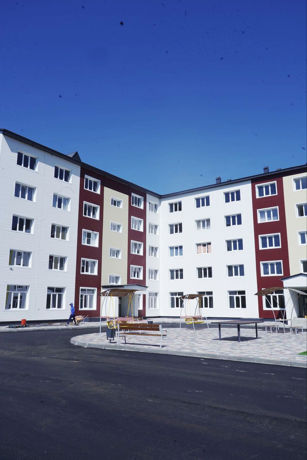 "Birinshi Ui" превью 3