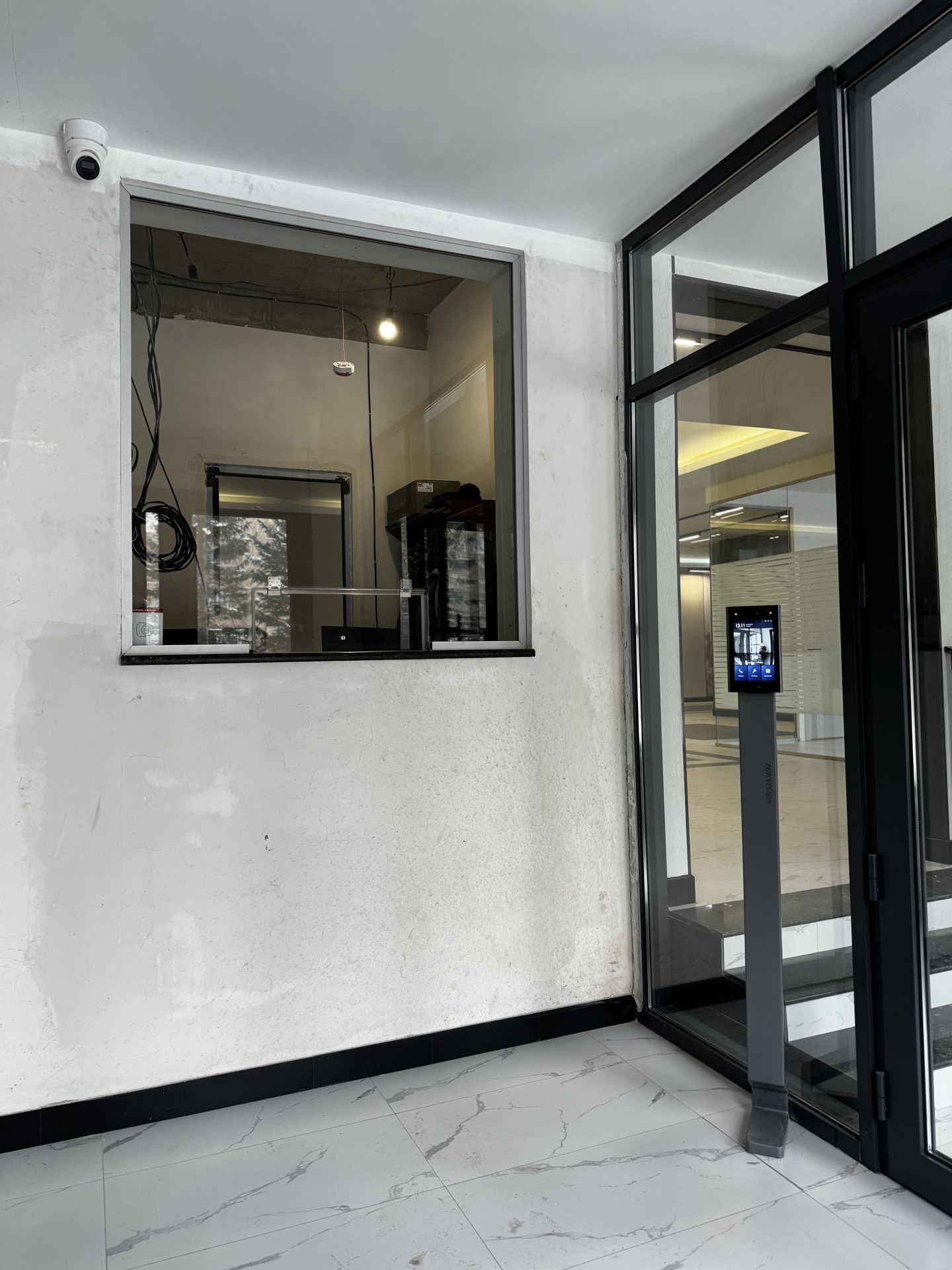 Family Residence превью 7